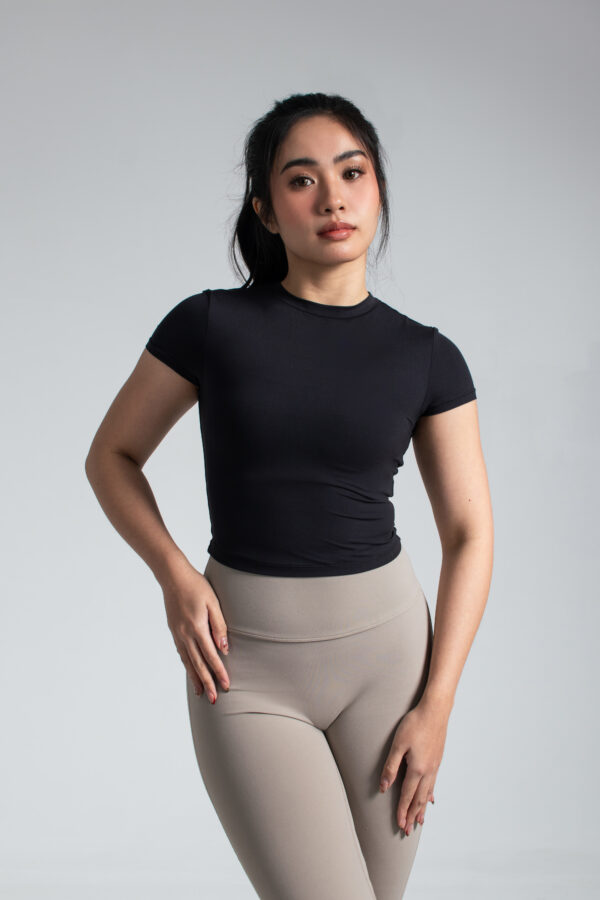Soft Form Mid Short Sleeve T-Shirt - Black