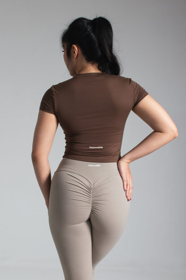 Soft Form Mid Short Sleeve T-Shirt - Toffee - Image 2